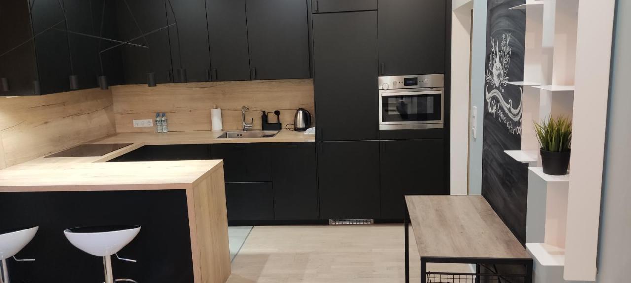 Be My Guest- Fontany Luxury Apartment Metro Wi-Fi Free Parking Zone Warsaw Exterior photo